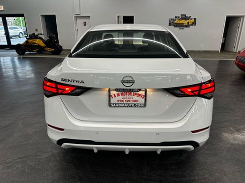 Used 2025 Nissan Sentra SV FWD image 6