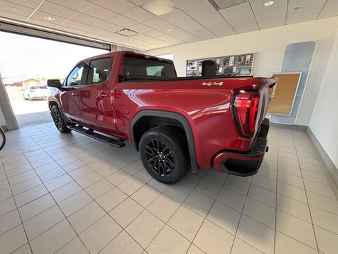 Used 2024 GMC Sierra 1500 Elevation w/ LPO, Elevation Black Package image 3