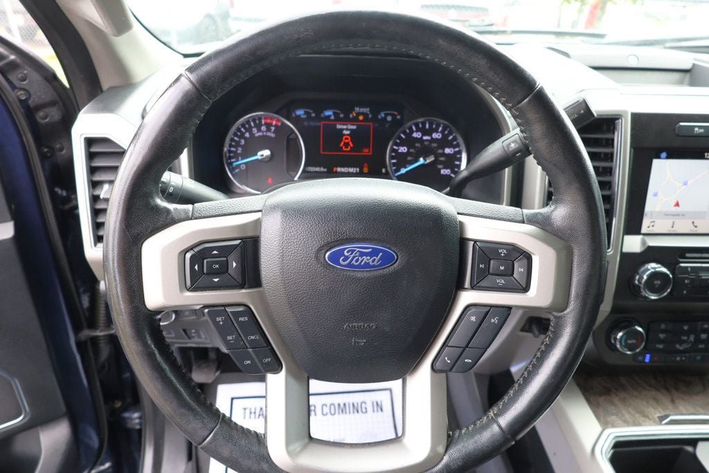 Used 2019 Ford F250 4x4 Crew Cab Super Duty image 12