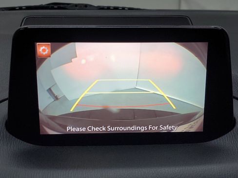 Used 2018 MAZDA MAZDA3 Grand Touring image 23