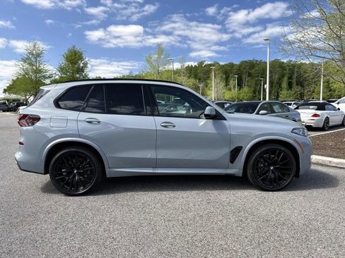 New 2026 BMW X5 sDrive40i w/ M Sport Package image 2