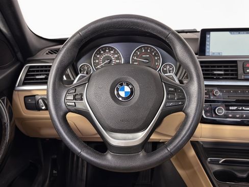 Used 2017 BMW 330i Sedan RWD image 10