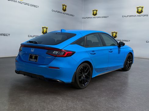 Used 2023 Honda Civic Sport image 5