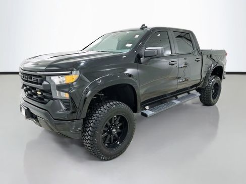 Used 2024 Chevrolet Silverado 1500 Custom AWD/4WD image 3