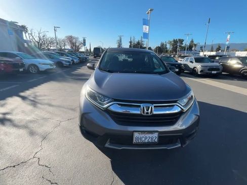 Used 2019 Honda CR-V LX image 3