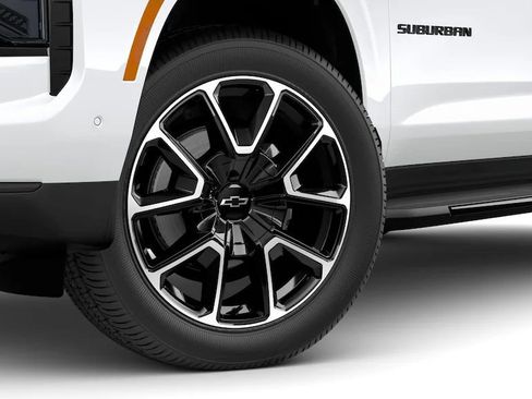 New 2026 Chevrolet Suburban RST image 5