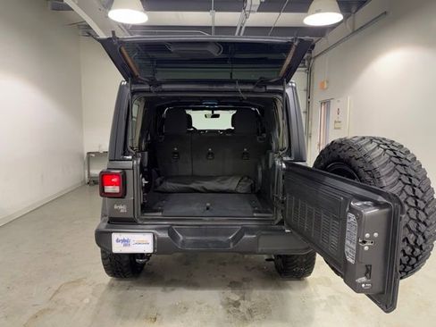 Used 2021 Jeep Wrangler Unlimited Sport AWD/4WD image 8