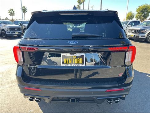 New 2026 Ford Explorer ST w/ Sun And Sound Package image 5