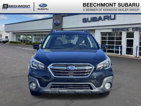 Used 2018 Subaru Outback 2.5i Limited image 2