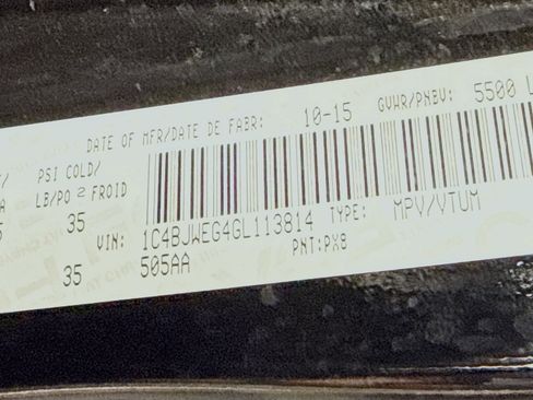 Used 2016 Jeep Wrangler Unlimited Sahara w/ Dual Top Group image 38