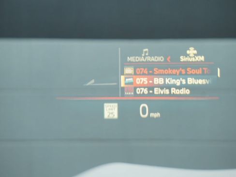 New 2026 BMW X5 xDrive50e w/ M Sport Package image 9