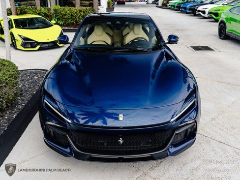 Used 2023 Ferrari Purosangue image 9