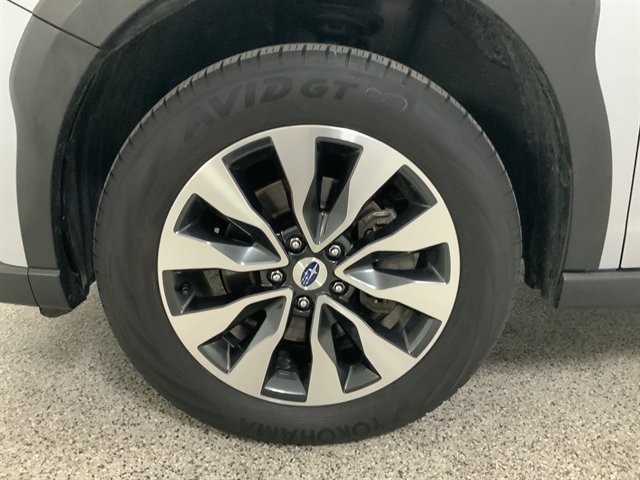 Used 2023 Subaru Outback Limited AWD/4WD image 11
