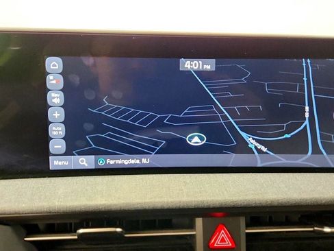 Used 2024 Kia EV6 Wind w/ Wind Technology Package AWD/4WD image 17