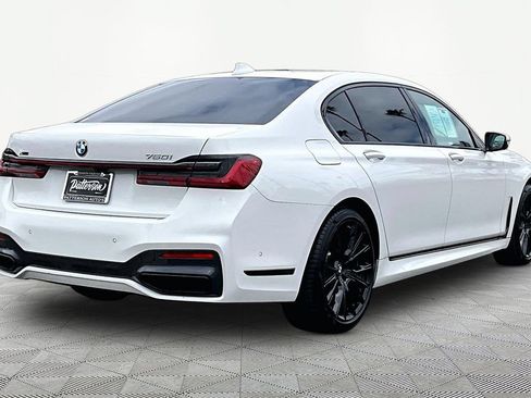 Used 2022 BMW 750i xDrive w/ Executive Package AWD/4WD image 2