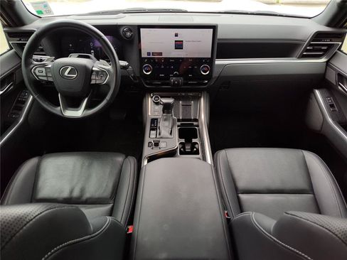 Used 2024 Lexus GX 550 w/ Accessory Package (Z1) AWD/4WD image 22