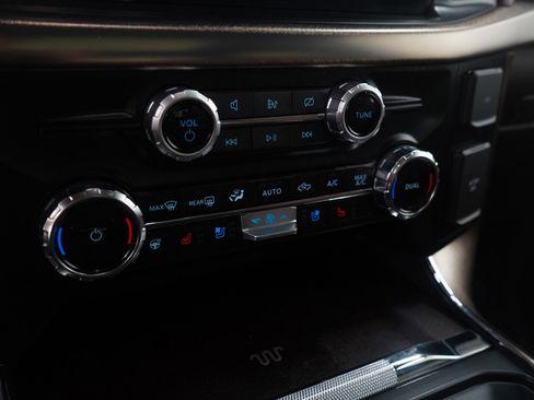 Used 2024 Ford F150 King Ranch w/ FX4 Off-Road Package image 22