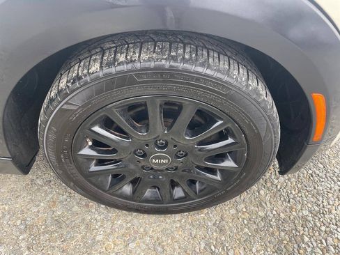 Used 2019 MINI Cooper 2-Door Hardtop FWD image 29