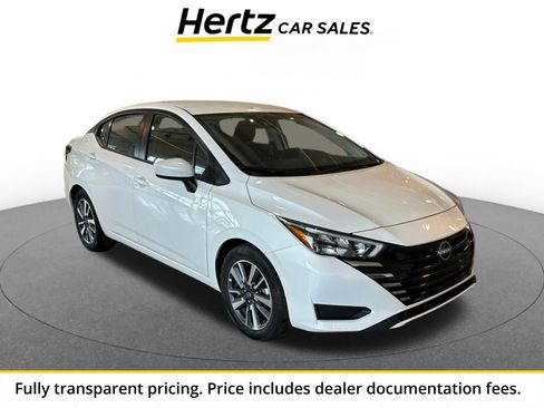 Used 2025 Nissan Versa SV FWD image 1