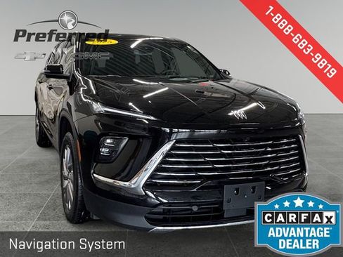 Certified 2025 Buick Enclave Preferred image 1