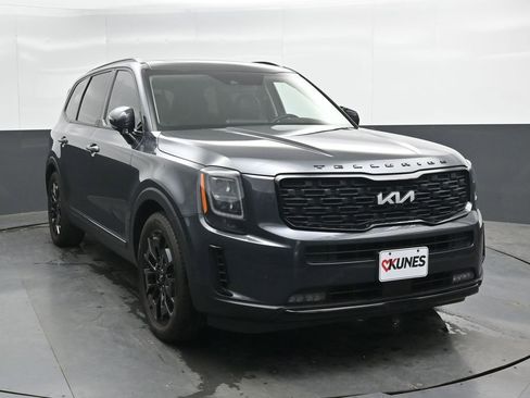 Used 2022 Kia Telluride SX w/ SX Prestige Package AWD/4WD image 4