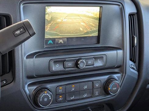 Used 2018 Chevrolet Silverado 1500 Custom w/ Custom Value Package image 11