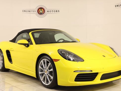 Used 2019 Porsche 718 Boxster image 30
