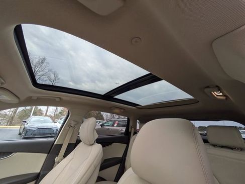 Used 2019 Lincoln Nautilus Reserve image 21