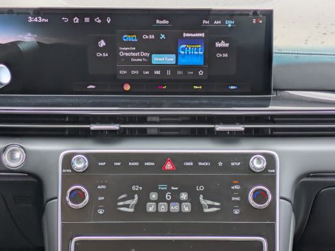 Used 2026 Genesis GV80 2.5T RWD image 17