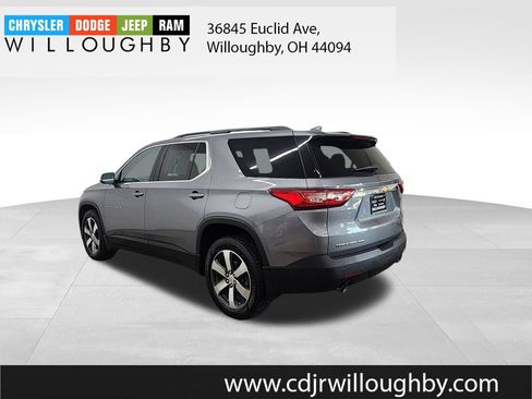 Used 2019 Chevrolet Traverse LT w/ LT Premium Package AWD/4WD image 6