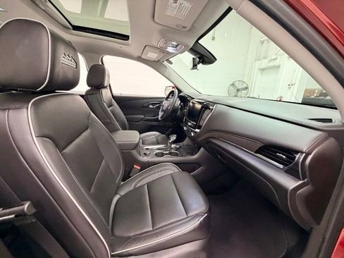 Certified 2021 Chevrolet Traverse High Country image 33