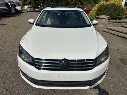 Used 2014 Volkswagen Passat TDI SE image 11