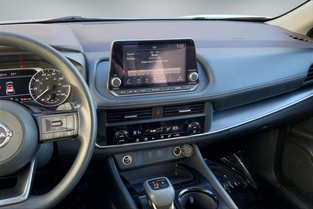 Used 2023 Nissan Rogue SV AWD/4WD image 5