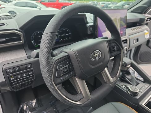 New 2026 Toyota Tacoma 4x4 Double Cab Hybrid image 14