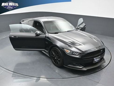 Used 2017 Ford Mustang GT Premium RWD image 25