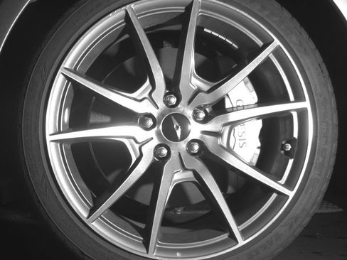 Used 2025 Genesis G70 2.5T image 12