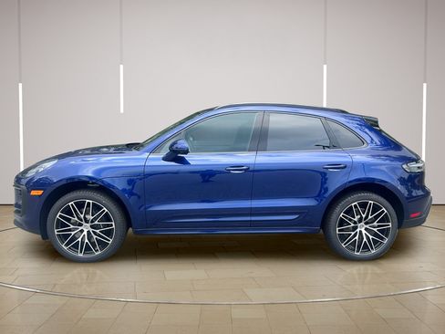 New 2026 Porsche Macan AWD/4WD image 2