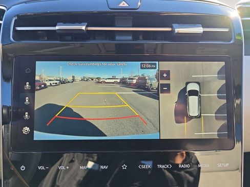 Used 2022 Hyundai Tucson Limited image 17