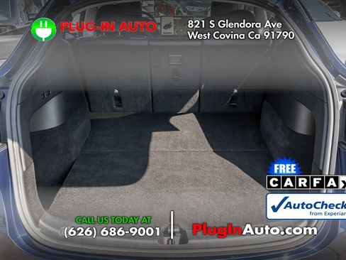 Used 2022 Tesla Model Y Long Range image 12