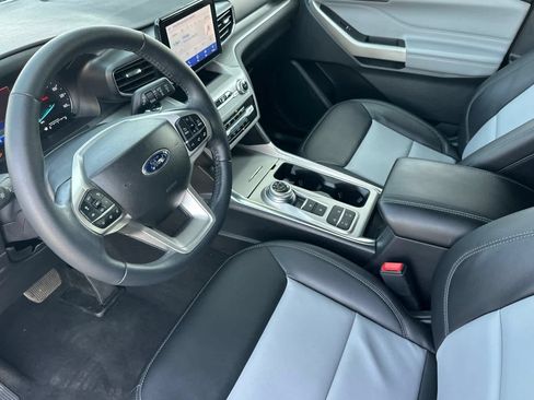 Certified 2023 Ford Explorer XLT w/ Equipment Group 202A RWD image 12
