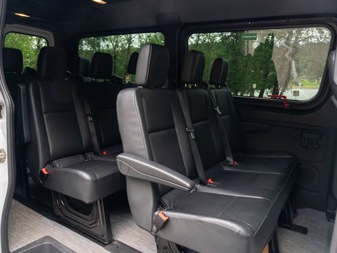 Used 2021 Mercedes-Benz Sprinter 2500 image 9