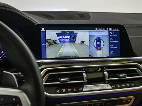 Used 2023 BMW X5 xDrive40i w/ M Sport Package image 22