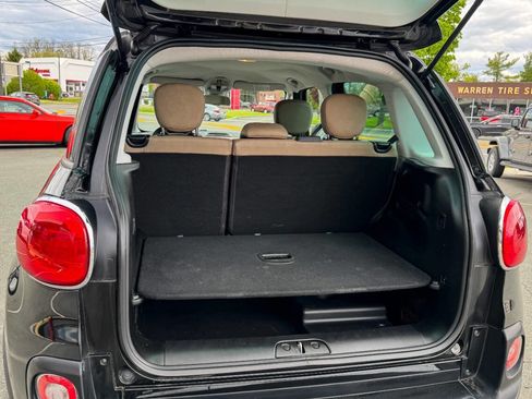 Used 2017 FIAT 500L Trekking w/ Popular Equipment Package FWD image 15