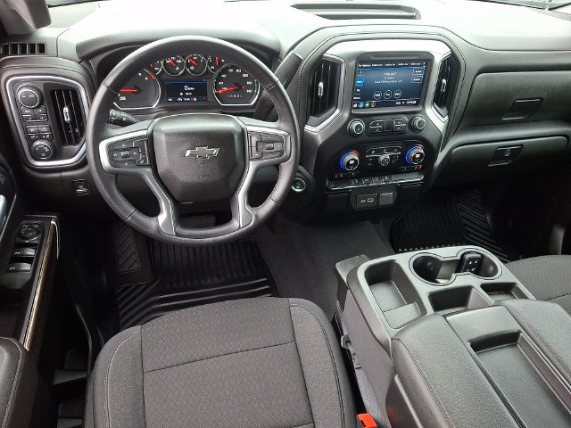 Used 2022 Chevrolet Silverado 1500 RST w/ Z71 Off-Road Package AWD/4WD image 2