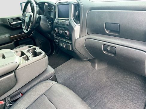 Used 2020 Chevrolet Silverado 1500 LT w/ Convenience Package image 29