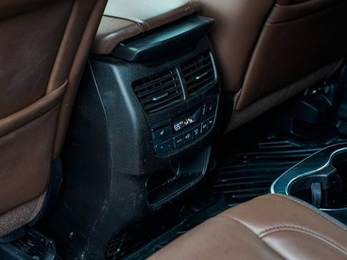 Used 2017 Acura MDX SH-AWD w/ Advance Package image 17