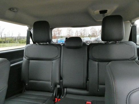 New 2025 Ford Expedition Max Active image 22