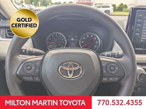 Certified 2021 Toyota RAV4 XLE FWD image 26