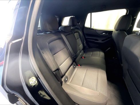 Used 2025 Chevrolet Equinox LT image 16