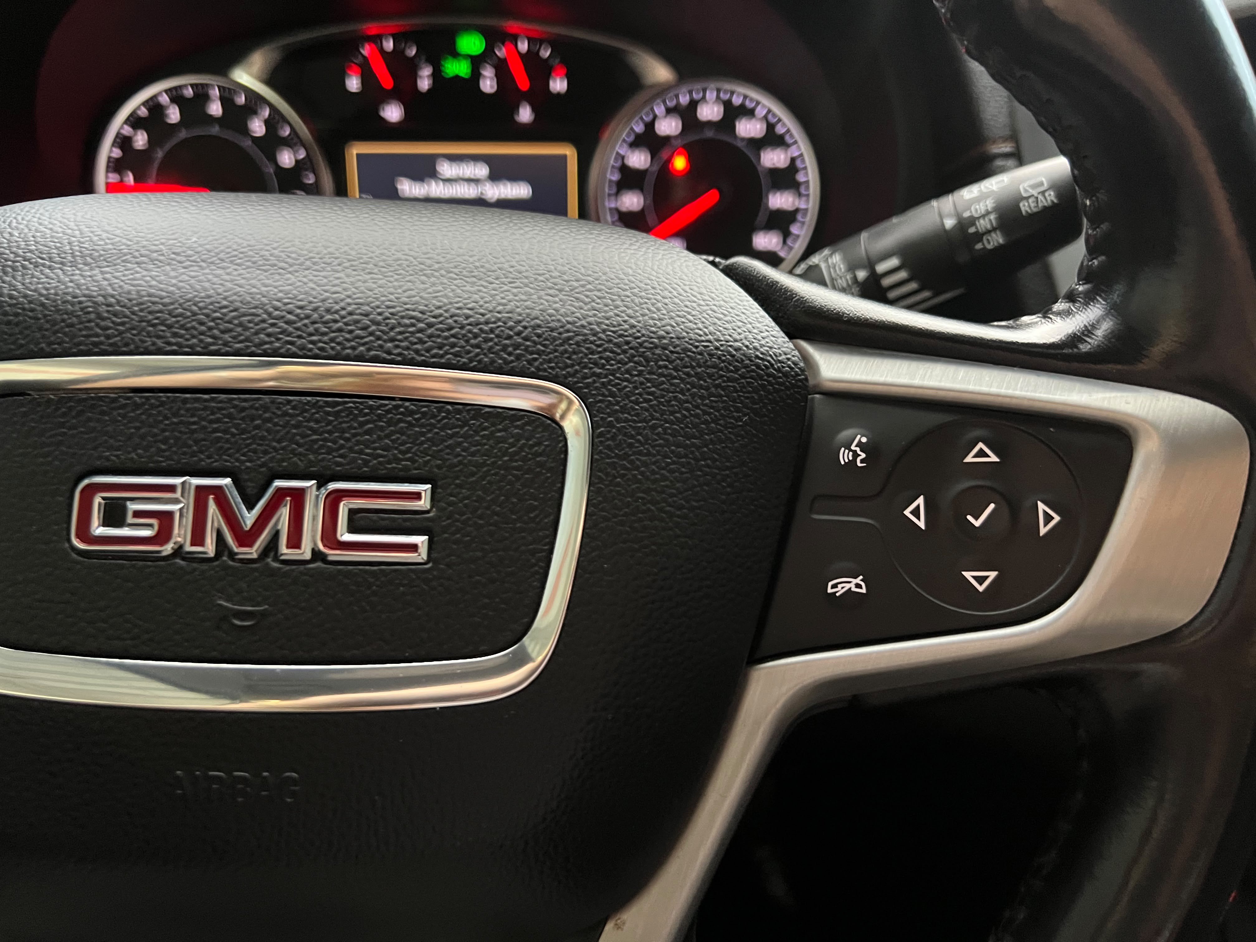 Used 2020 GMC Terrain SLT FWD image 21